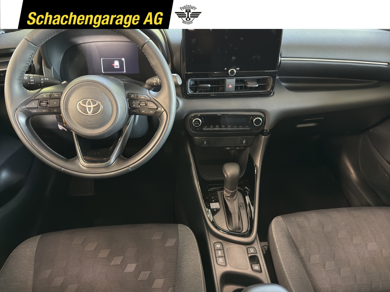 TOYOTA Yaris 1.5 Trend e-CVT-image-6