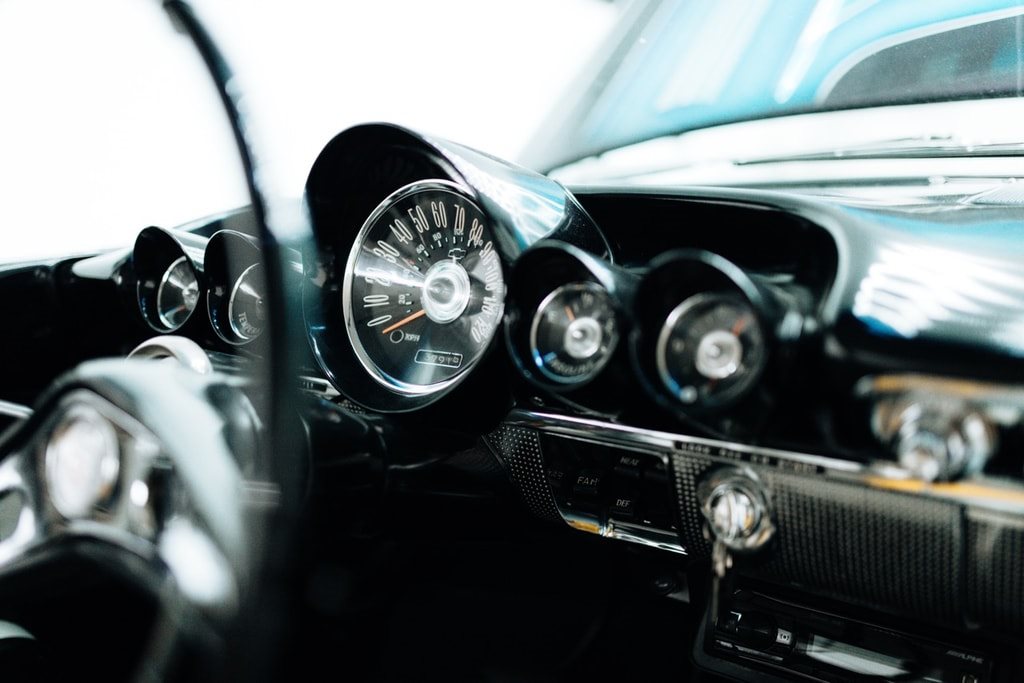 CHEVROLET Impala Sport Bubble Top Coupé-image-22
