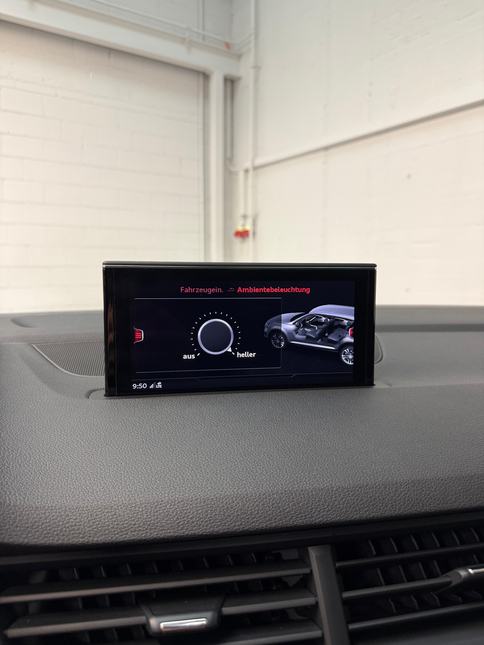 AUDI Q7 50 TDI quattro tiptronic All Black Performance 7Plätzer-image-23