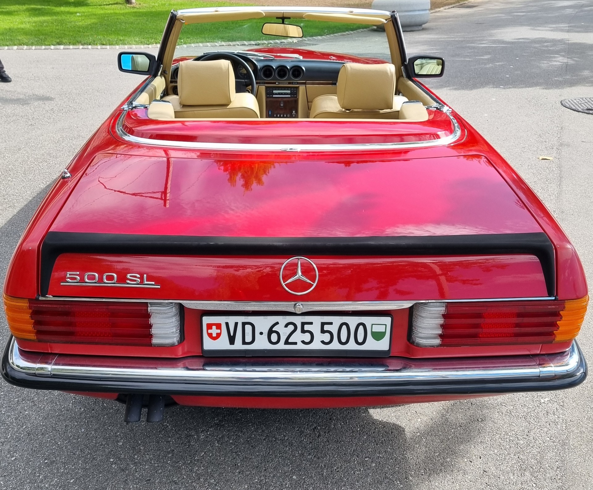 MERCEDES-BENZ SL500 R107-image-13