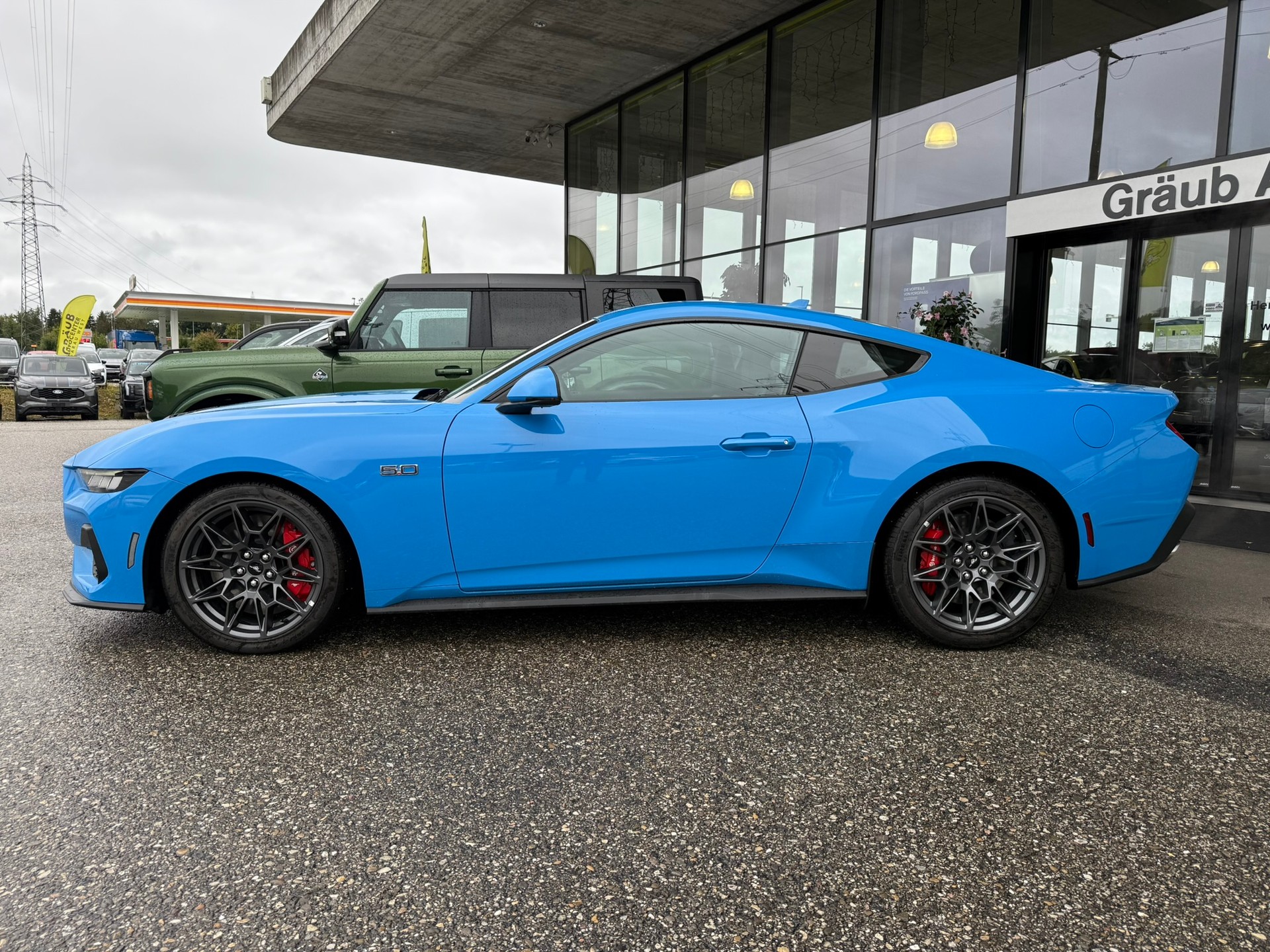 FORD Mustang Fastback 5.0 V8 GT Automat-image-3