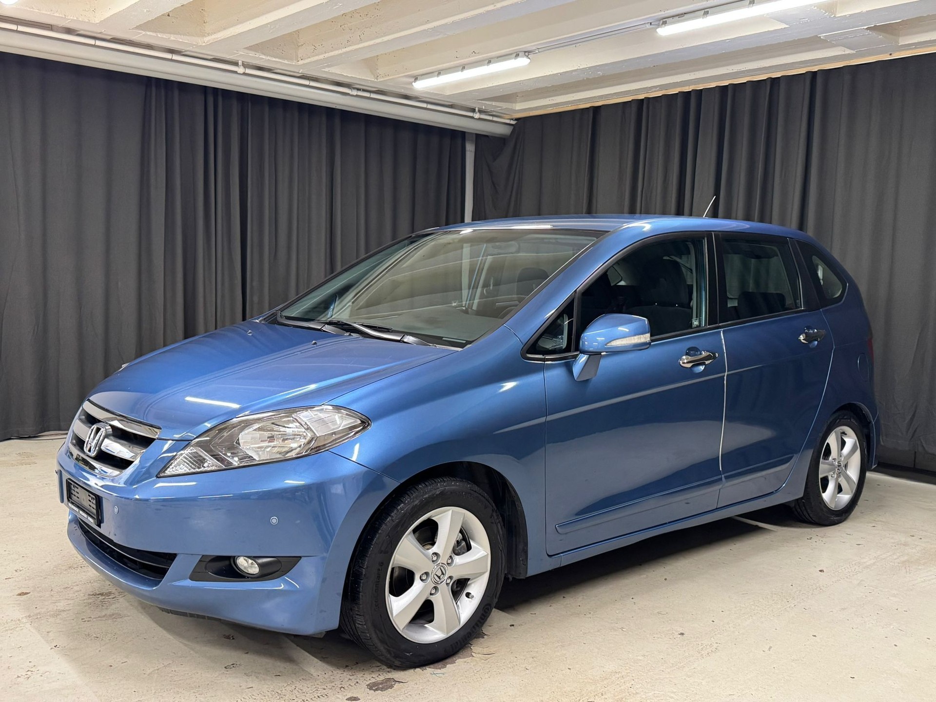 HONDA FR-V 1.8i Swiss Automatic-image-0