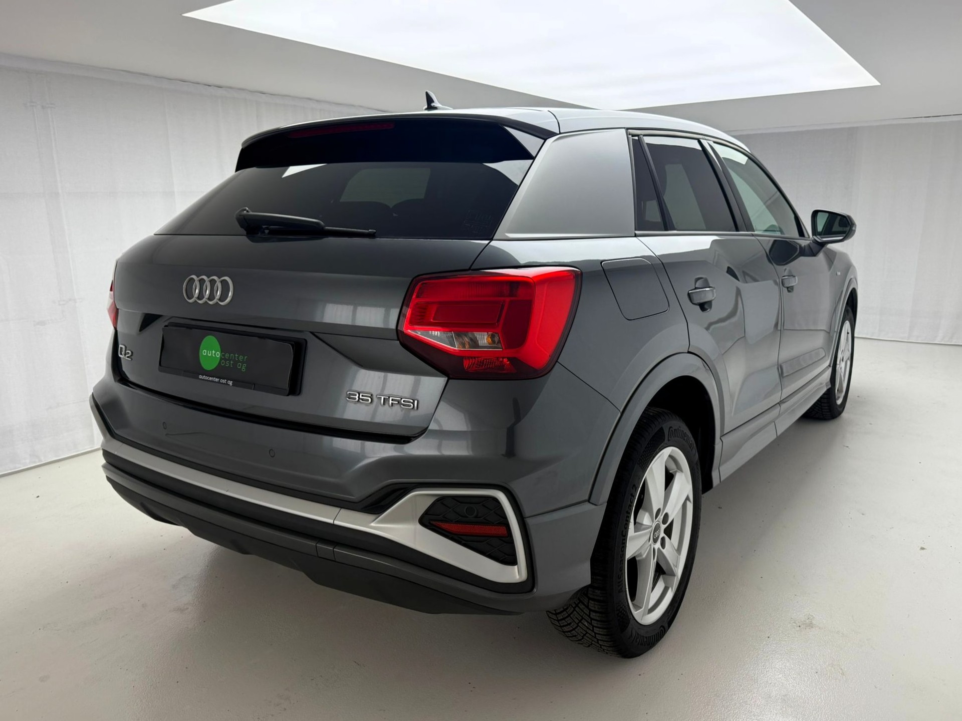 AUDI Q2 35 TFSI S line S-tronic-image-3