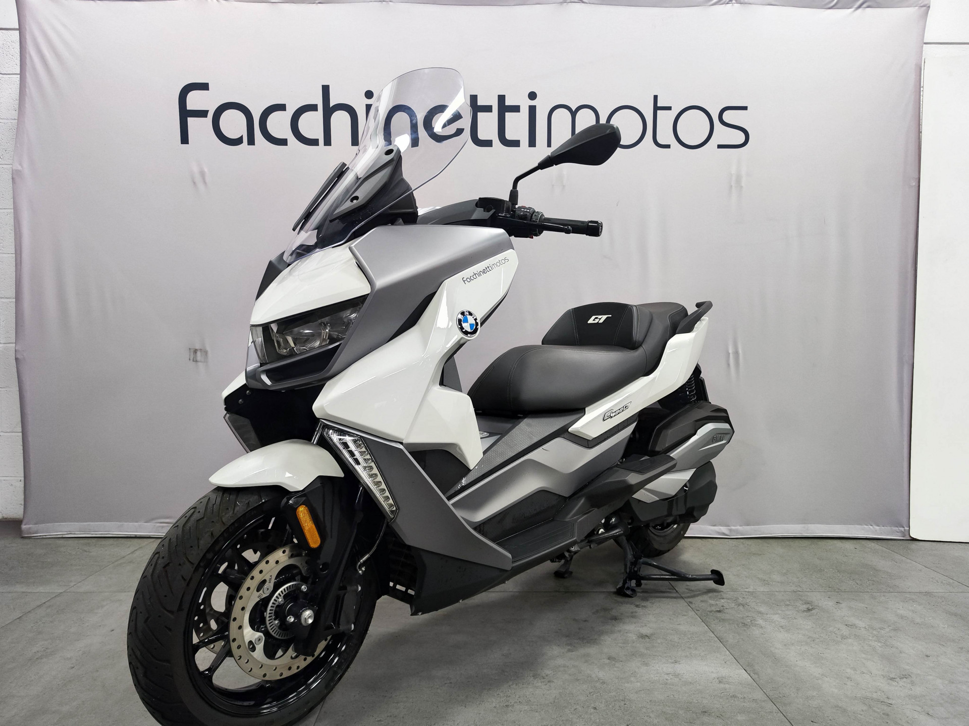 BMW C 400 GT-image-1