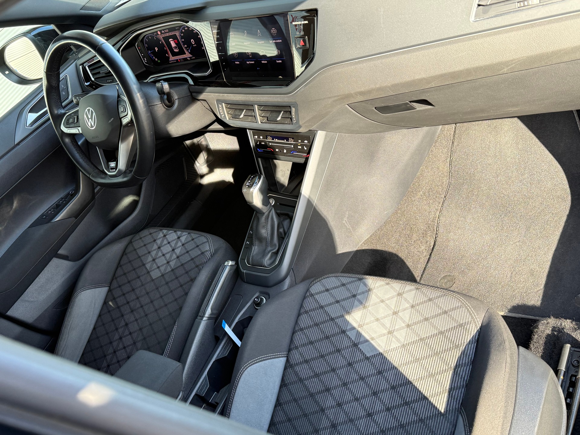 VW Taigo 1.0 TSI R-Line DSG VENDUE / VERKAUFT-image-7
