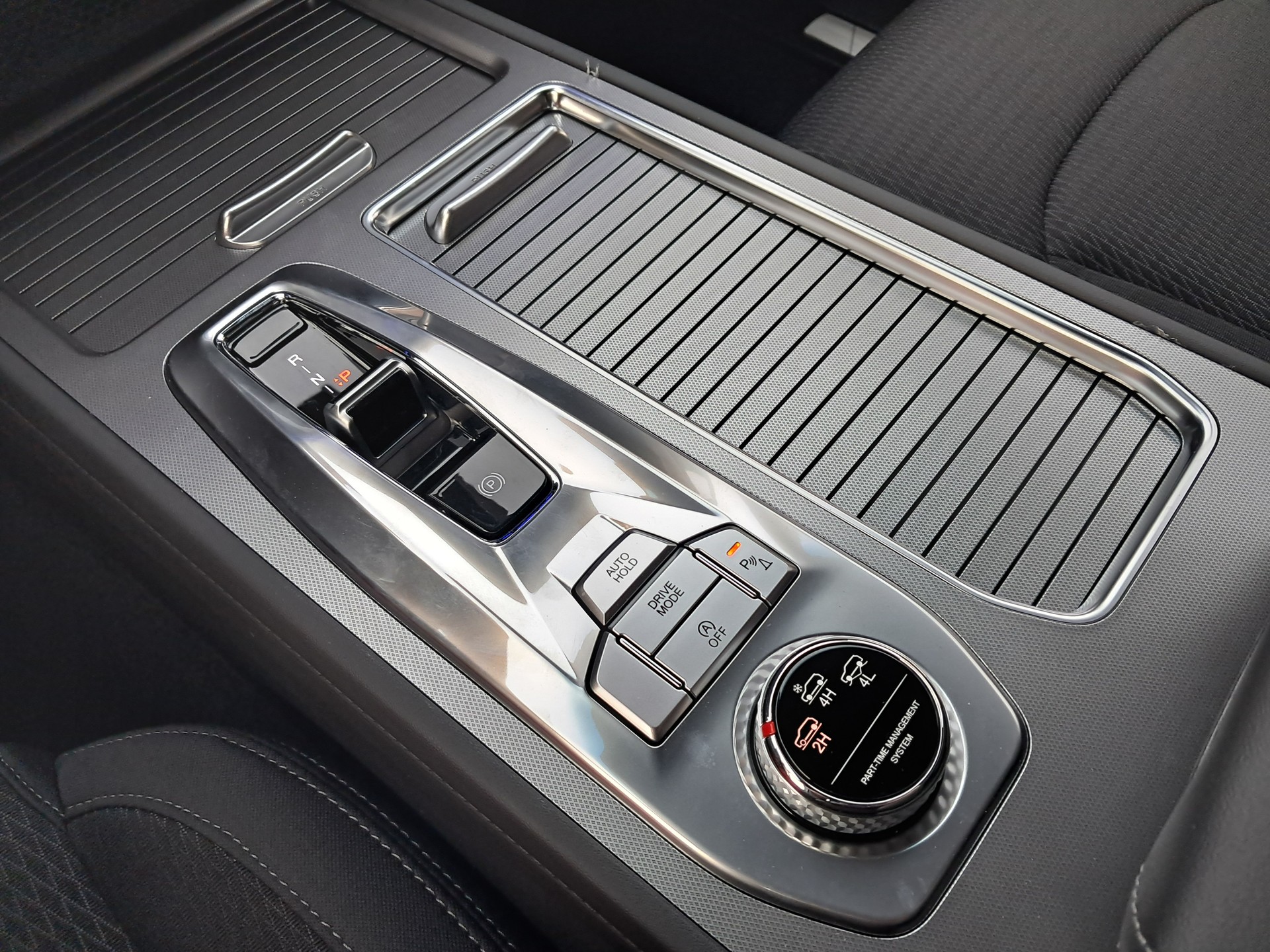 KGM-SsangYong Rexton 2.2 CRDi Platinum 4WD AT-image-9