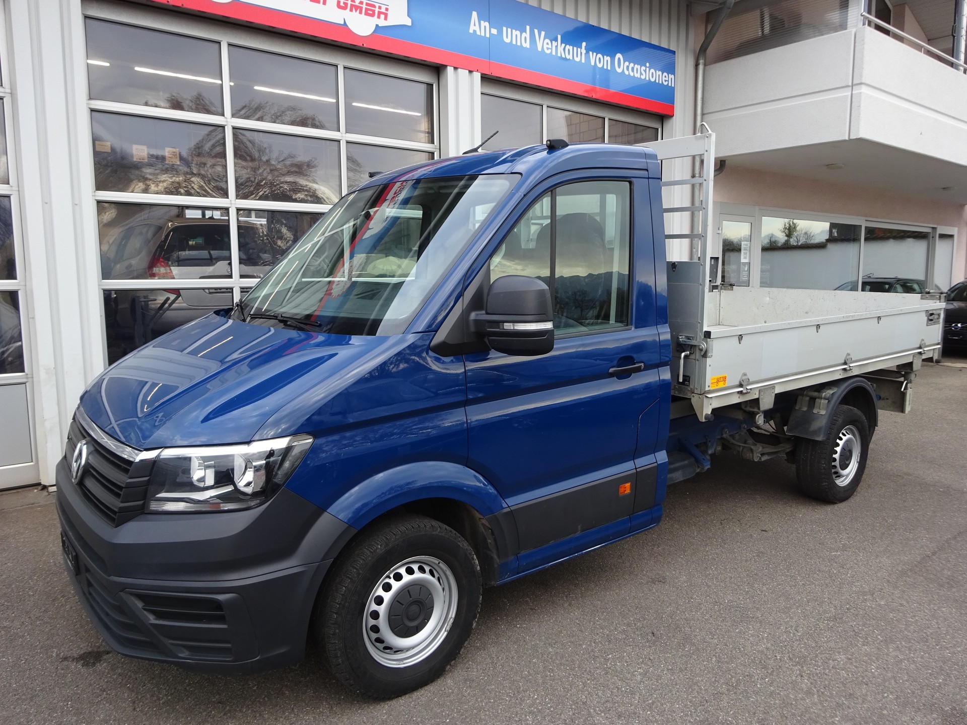 VW Crafter 35 2.0 BiTDI L4 4Motion-image-1
