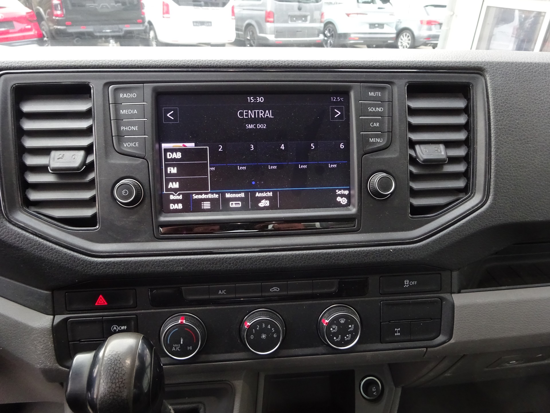 VW Crafter 35 2.0 BiTDI L4 4Motion-image-11