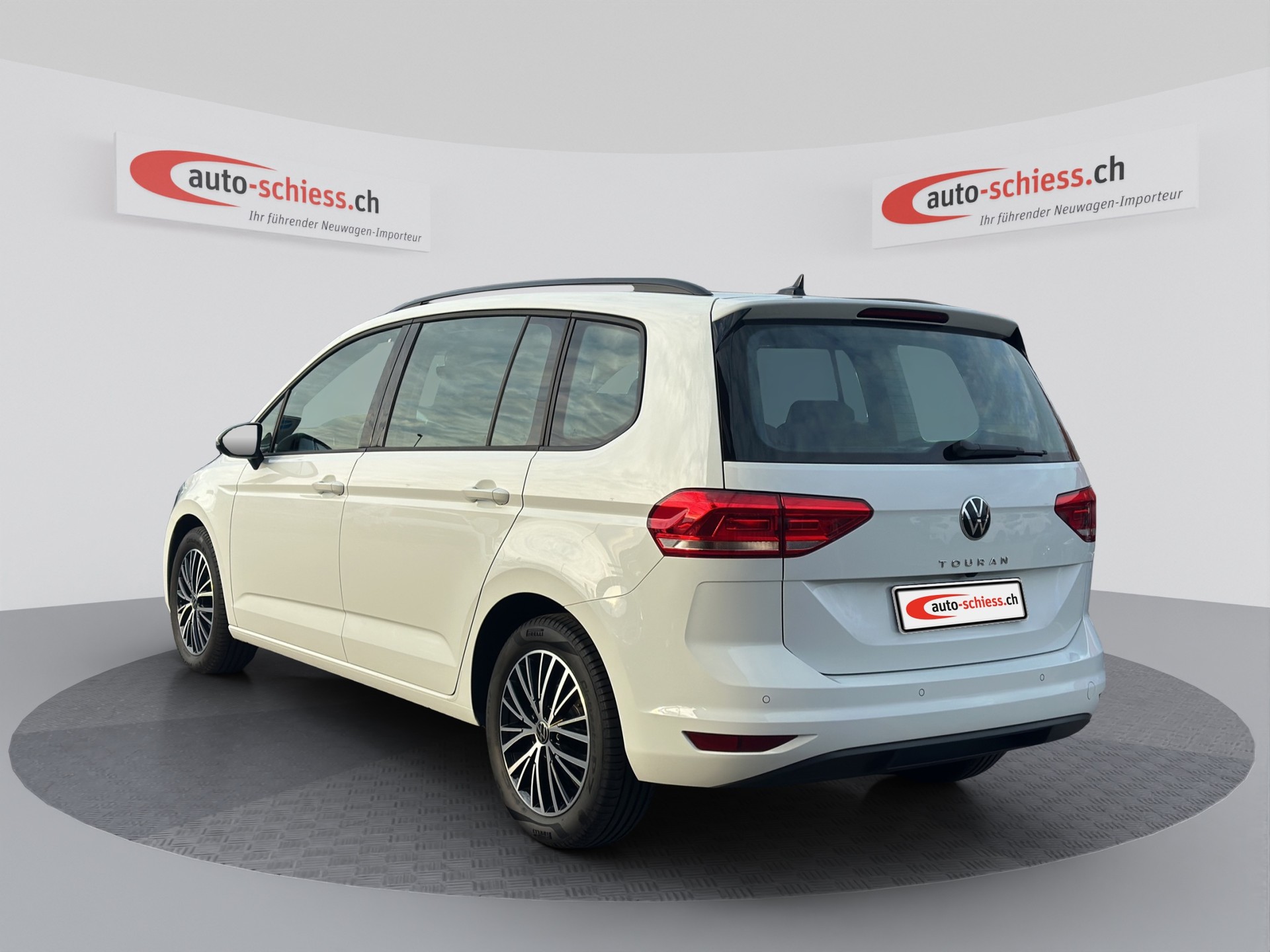 VW Touran 1.5 TSI EVO Comfortline DSG 7PL-image-3