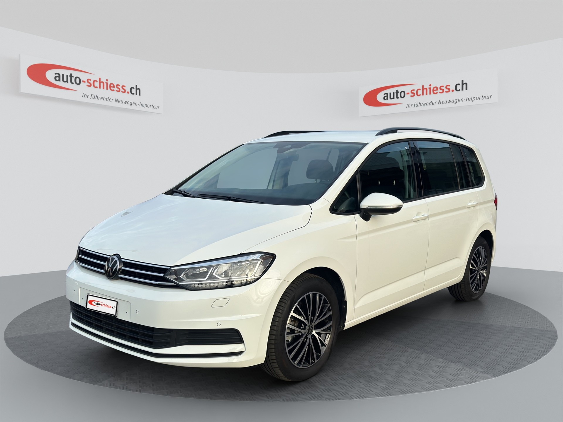 VW Touran 1.5 TSI EVO Comfortline DSG 7PL-image-2