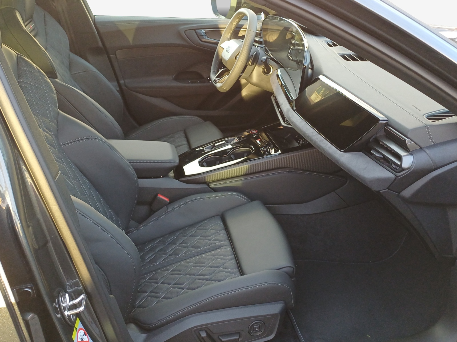 AUDI S5 Avant TFSI quattro S tronic-image-14