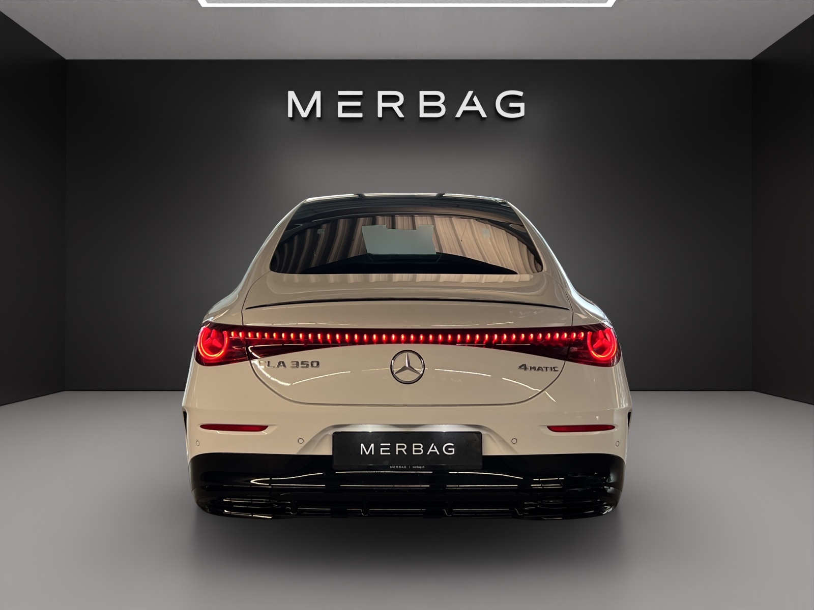 MERCEDES-BENZ CLA 350+ 85 kWh EQ AMG Line-image-4