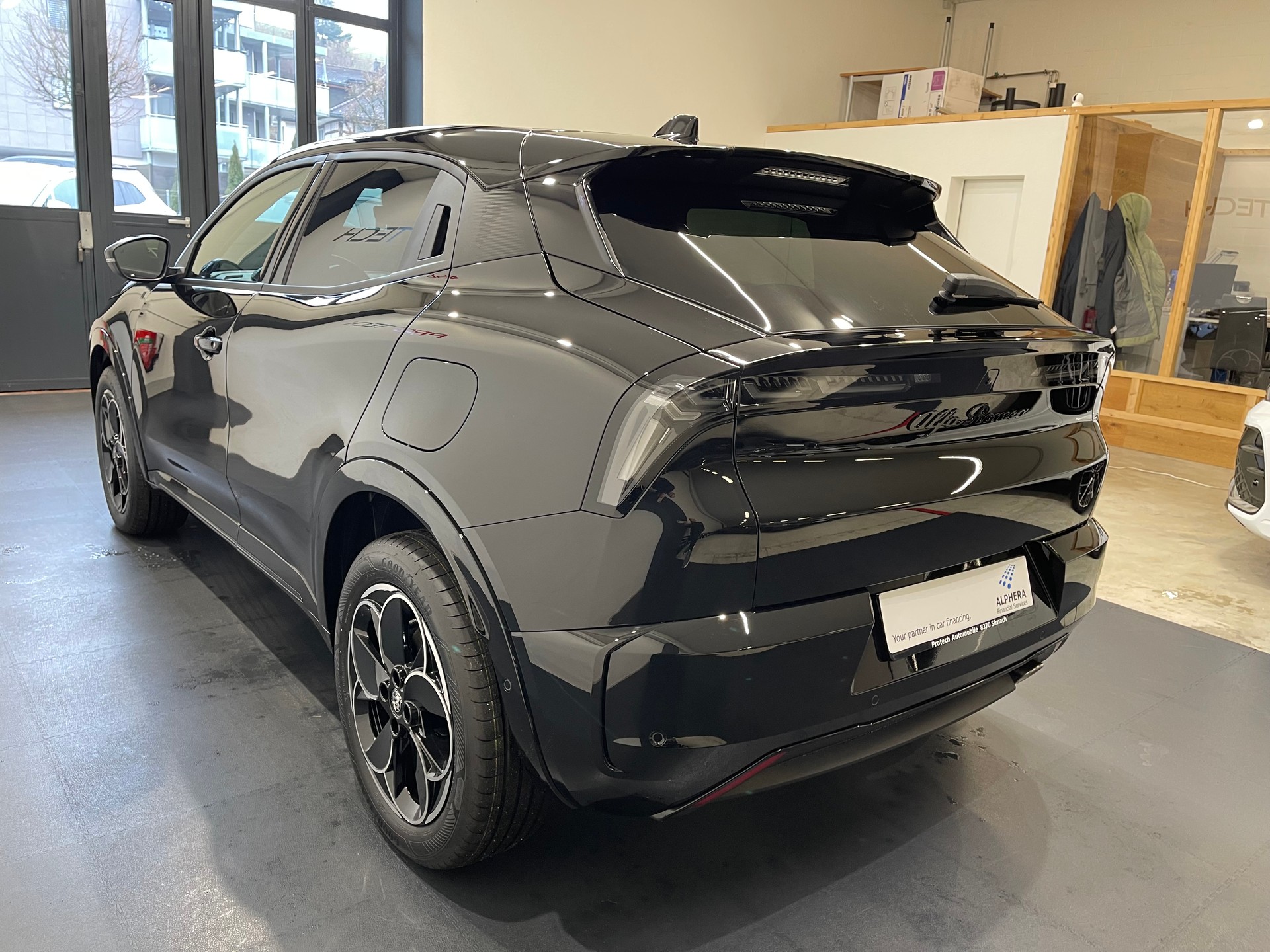 ALFA ROMEO Junior 1.2 48V Hybrid Q4-image-7