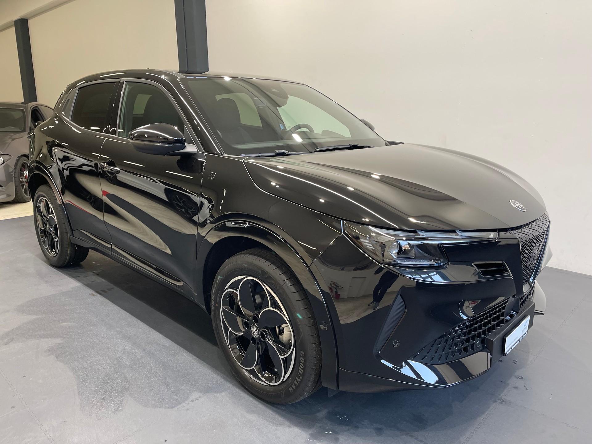ALFA ROMEO Junior 1.2 48V Hybrid Q4-image-4