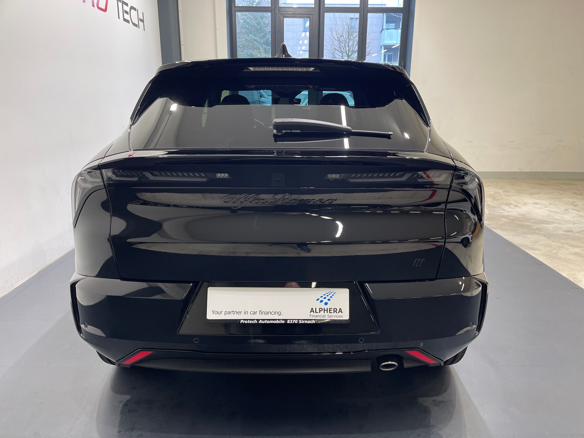 ALFA ROMEO Junior 1.2 48V Hybrid Q4-image-6