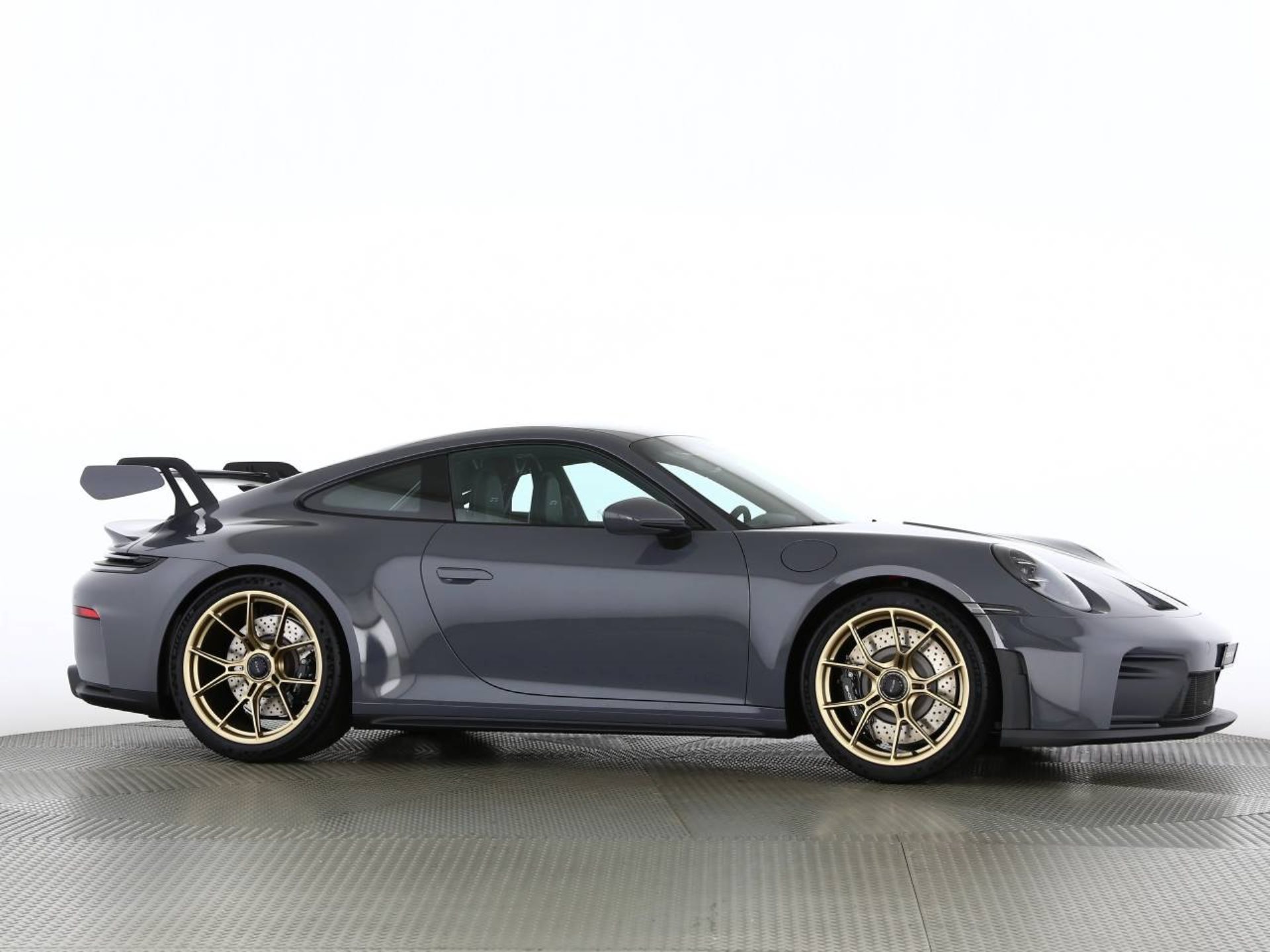 PORSCHE 911 GT3-image-25