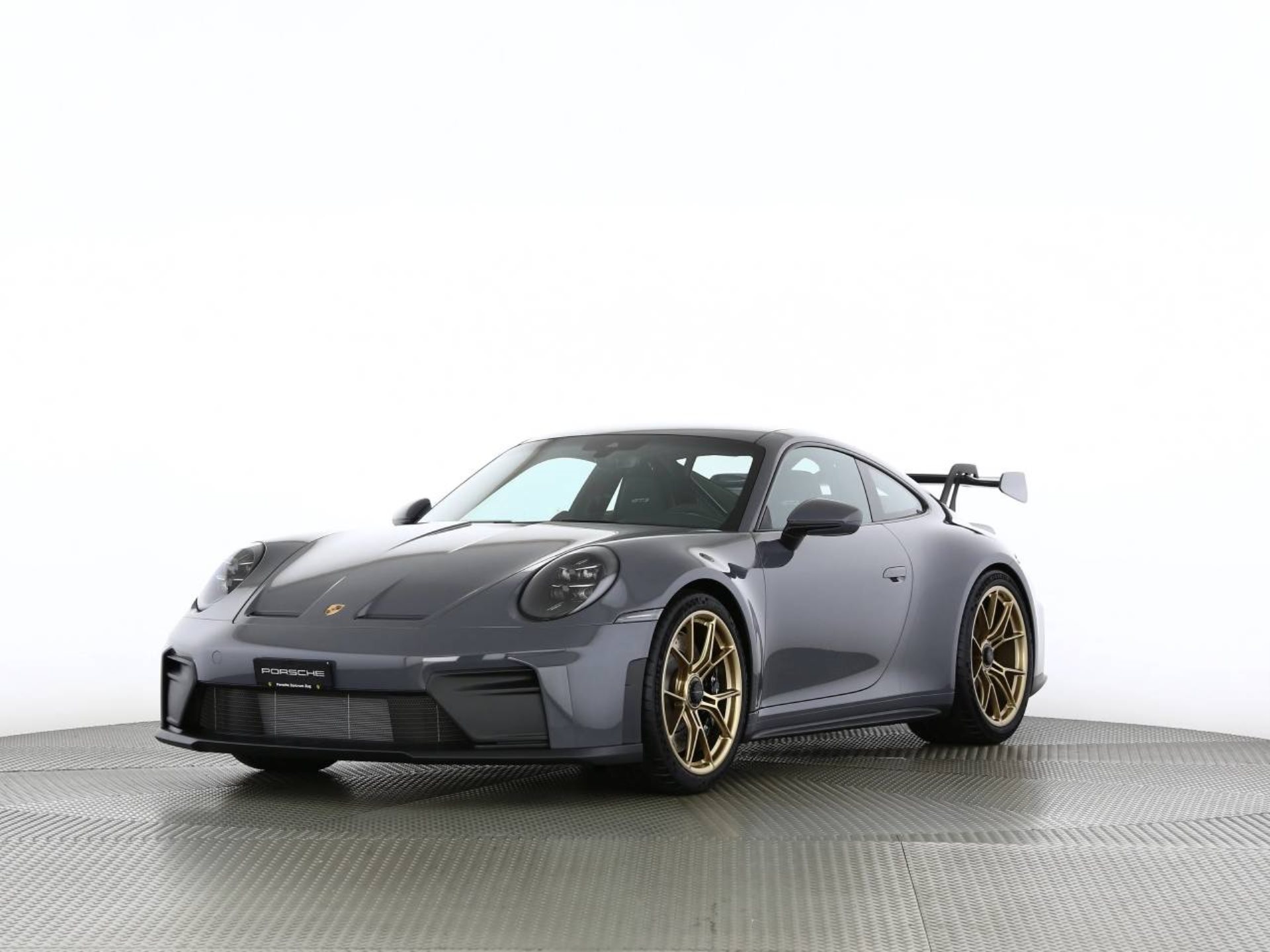 PORSCHE 911 GT3-image-8