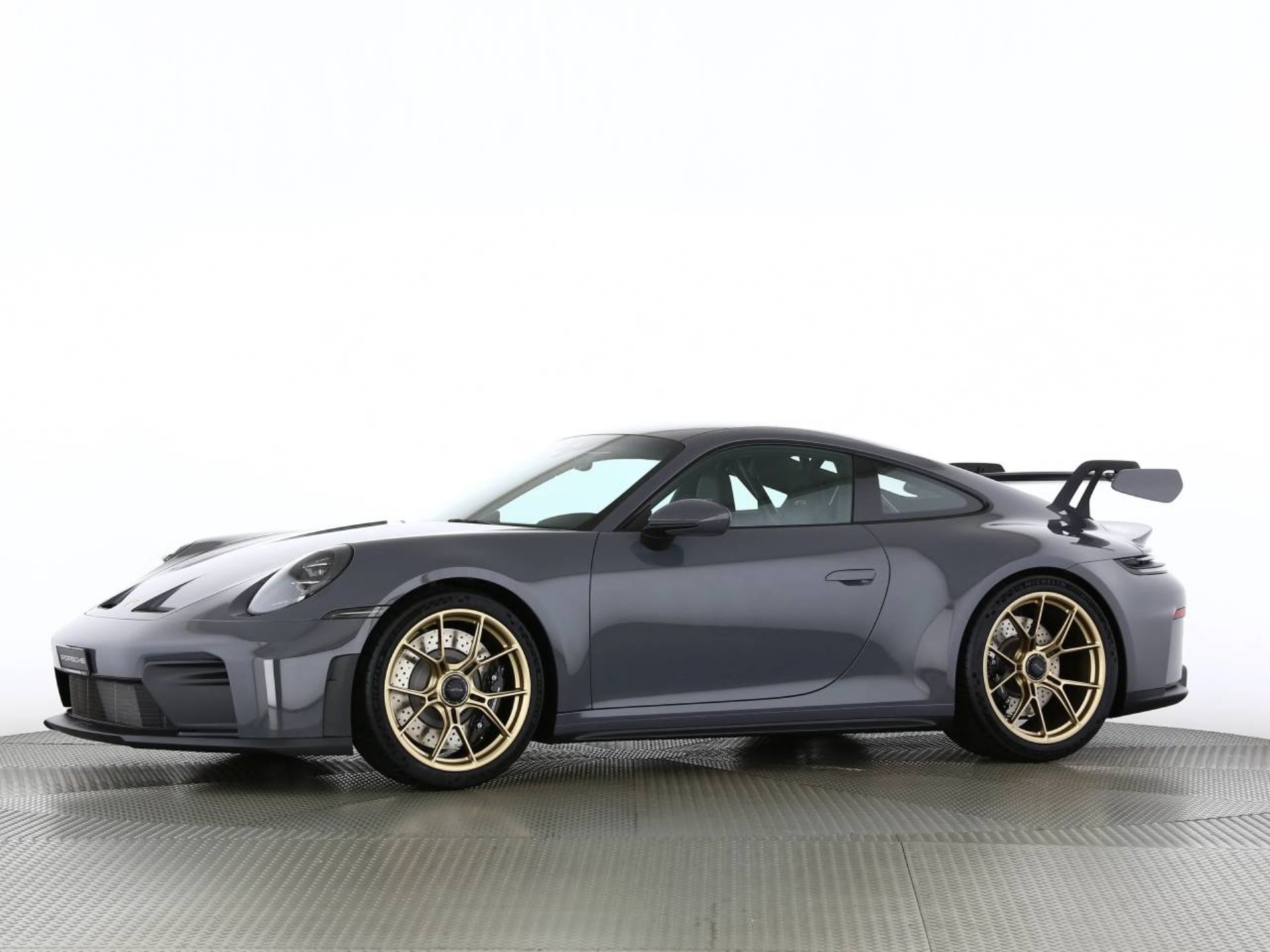 PORSCHE 911 GT3-image-10