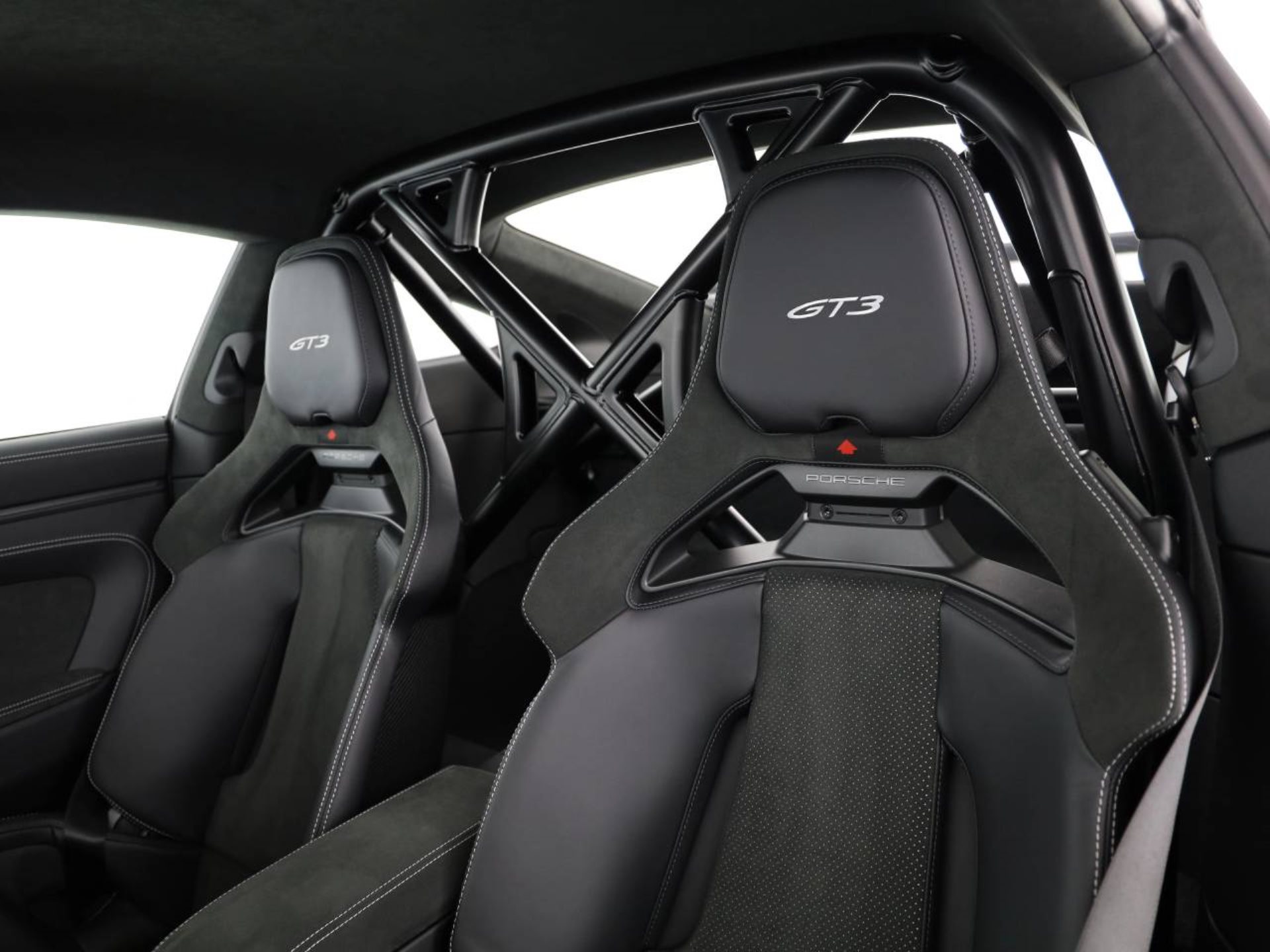 PORSCHE 911 GT3-image-4