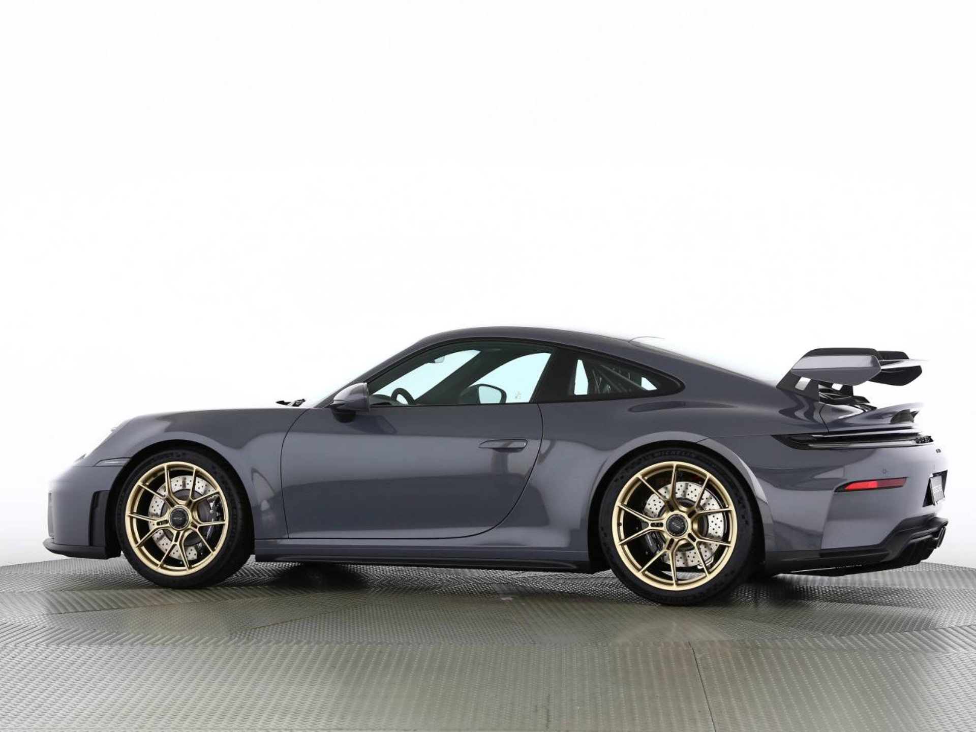 PORSCHE 911 GT3-image-13