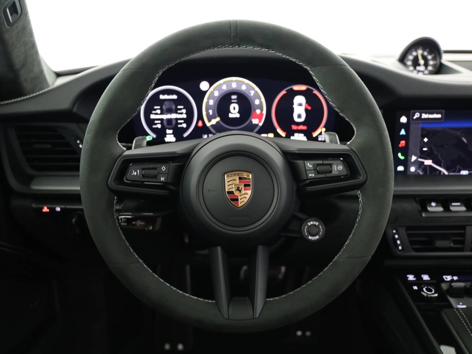 PORSCHE 911 GT3-image-31