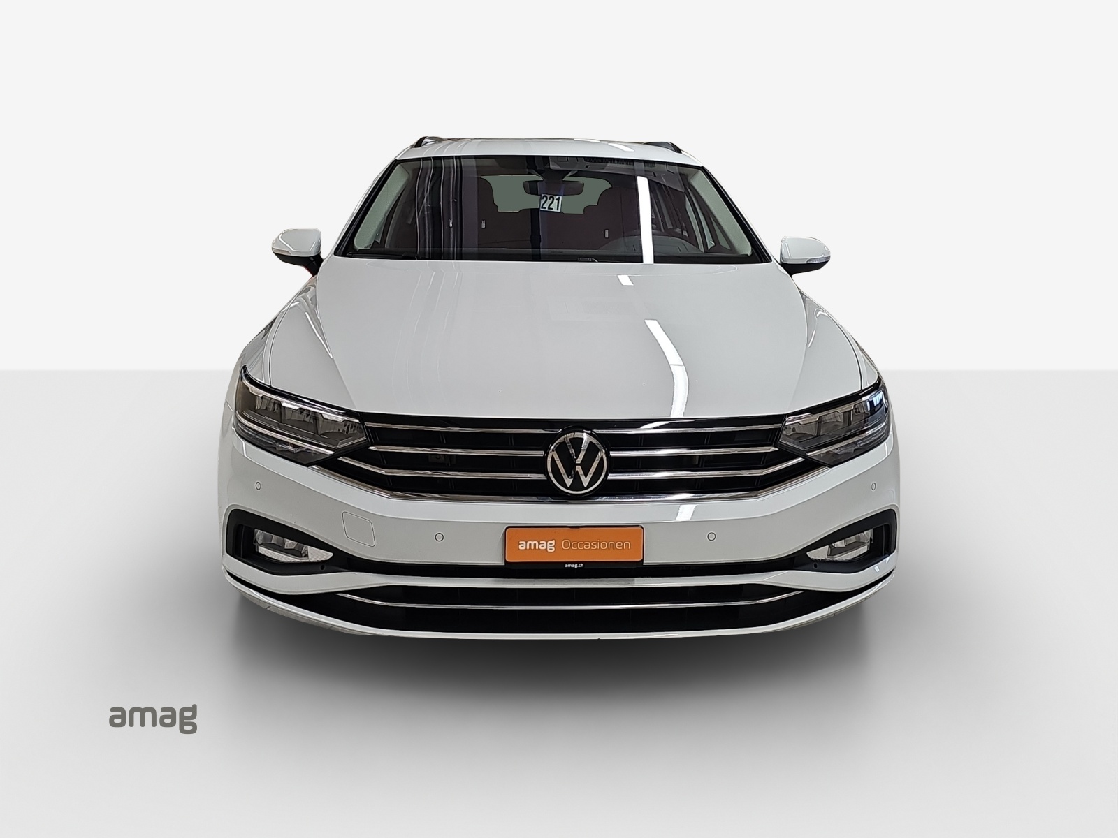 VW Passat 2.0 TDI BMT Business 4Motion DSG-image-6