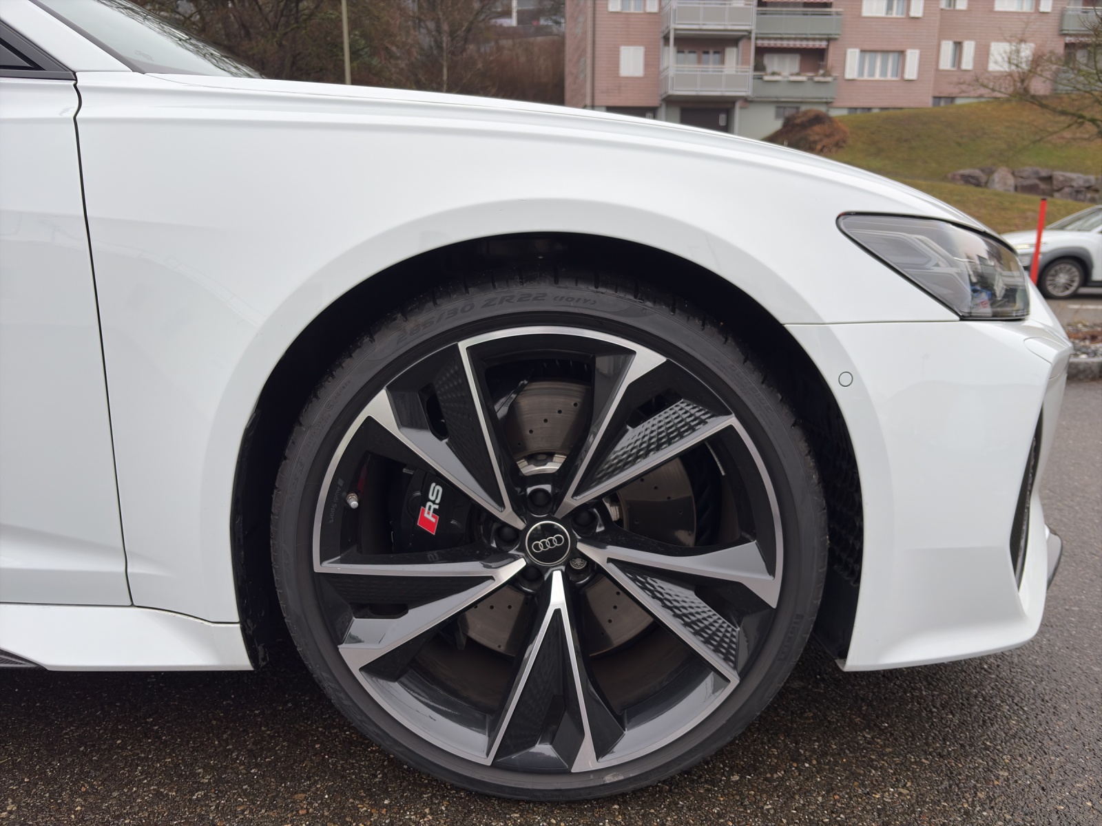 AUDI RS6 Avant 4.0 V8 TFSI performance quattr-image-16