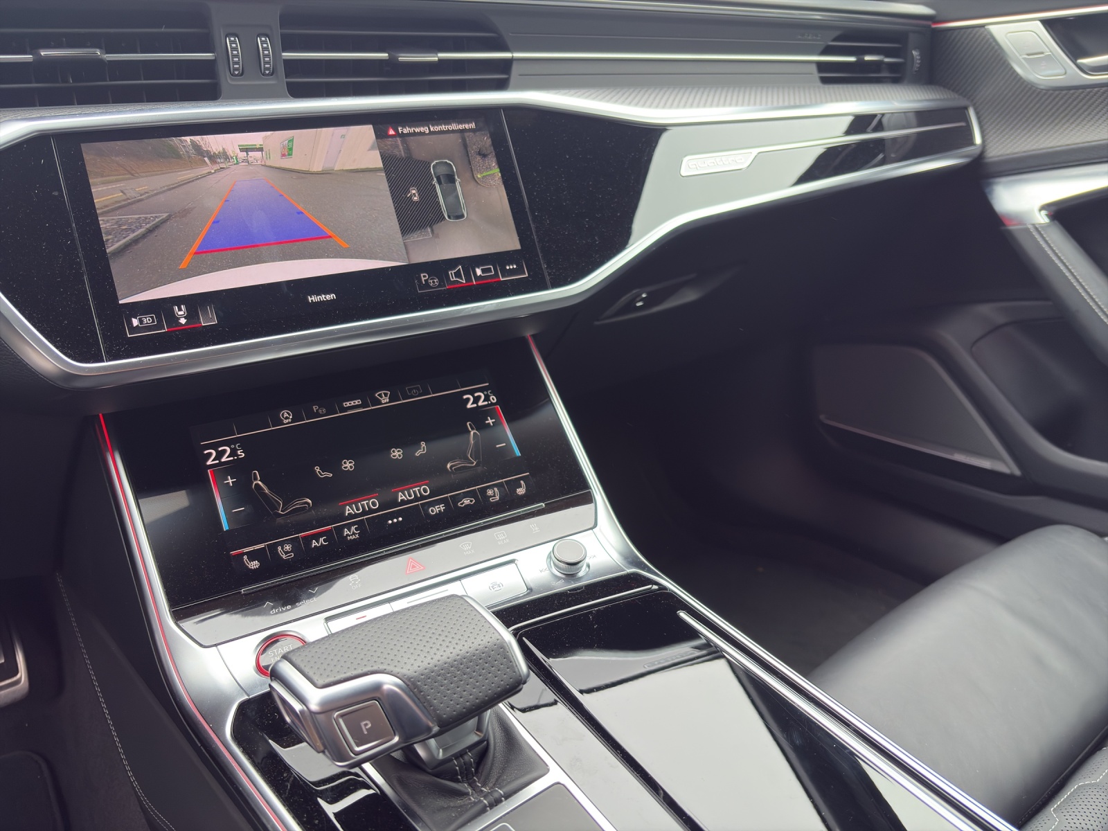 AUDI RS6 Avant 4.0 V8 TFSI performance quattr-image-8