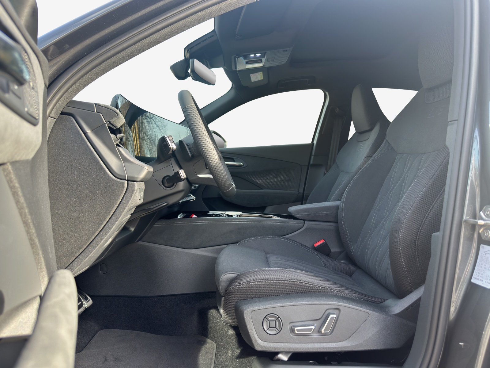 AUDI Q3 Sportback TFSI quattro 195 kW S tronic-image-7
