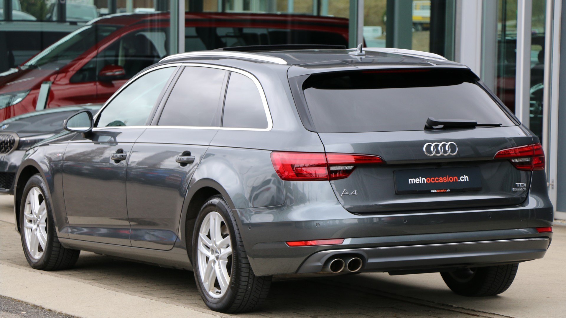 AUDI A4 Avant 3.0 TDI Sport quattro-image-3