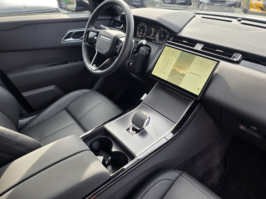 LAND ROVER RR Velar Dyn SE I6 MHEV-image-8