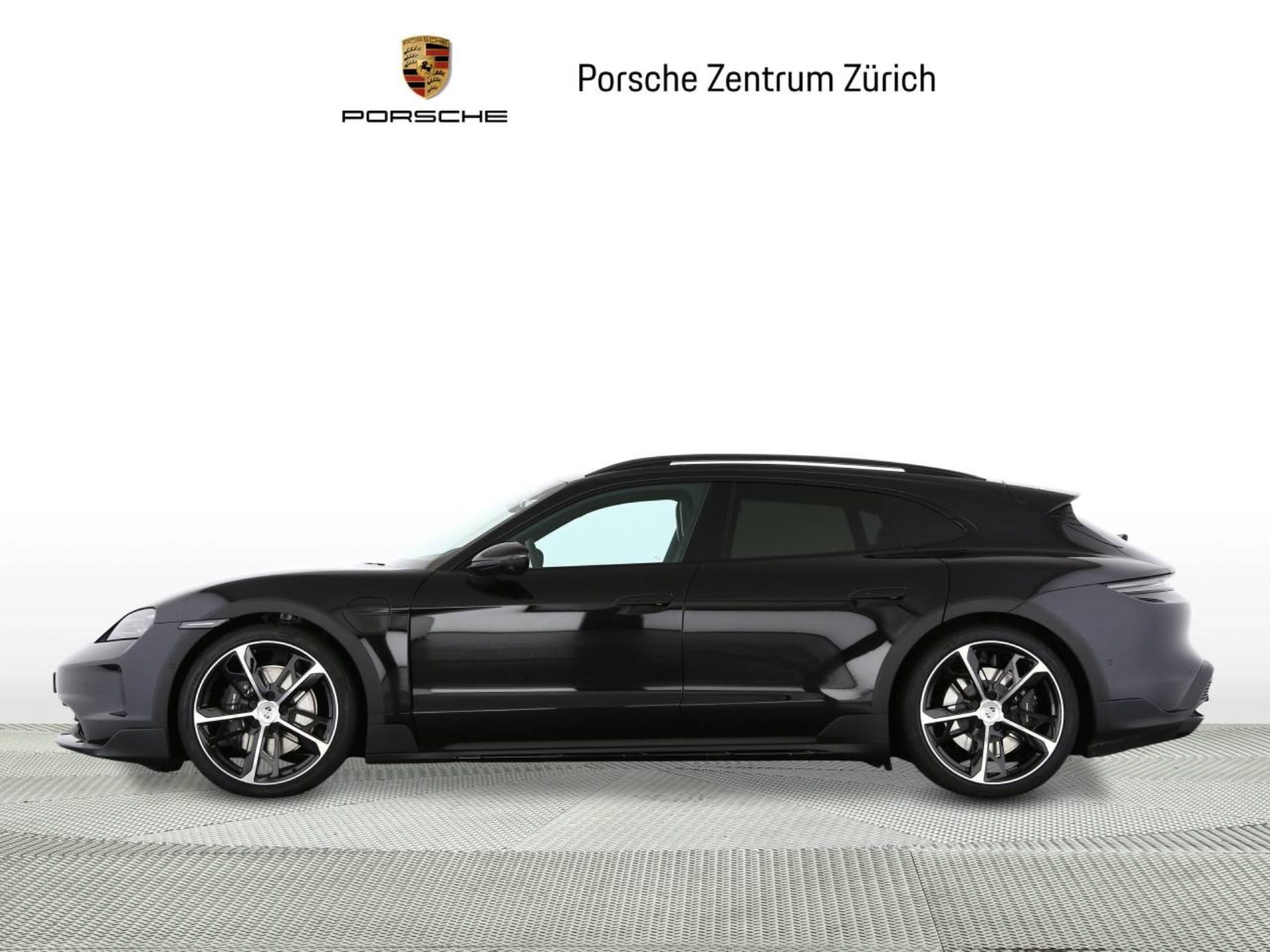 PORSCHE Taycan 4 Cross Turismo-image-1