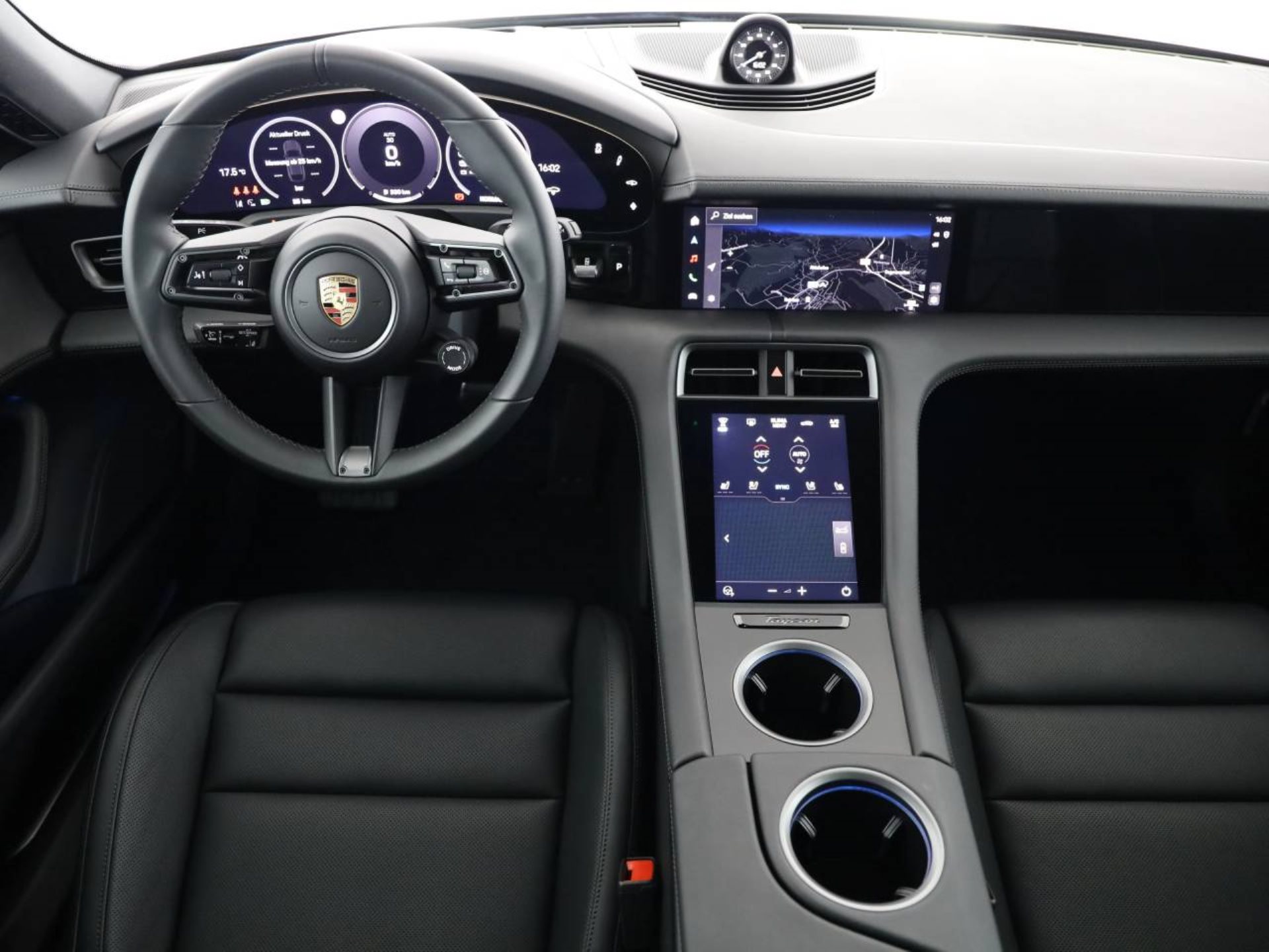 PORSCHE Taycan 4 Cross Turismo-image-9