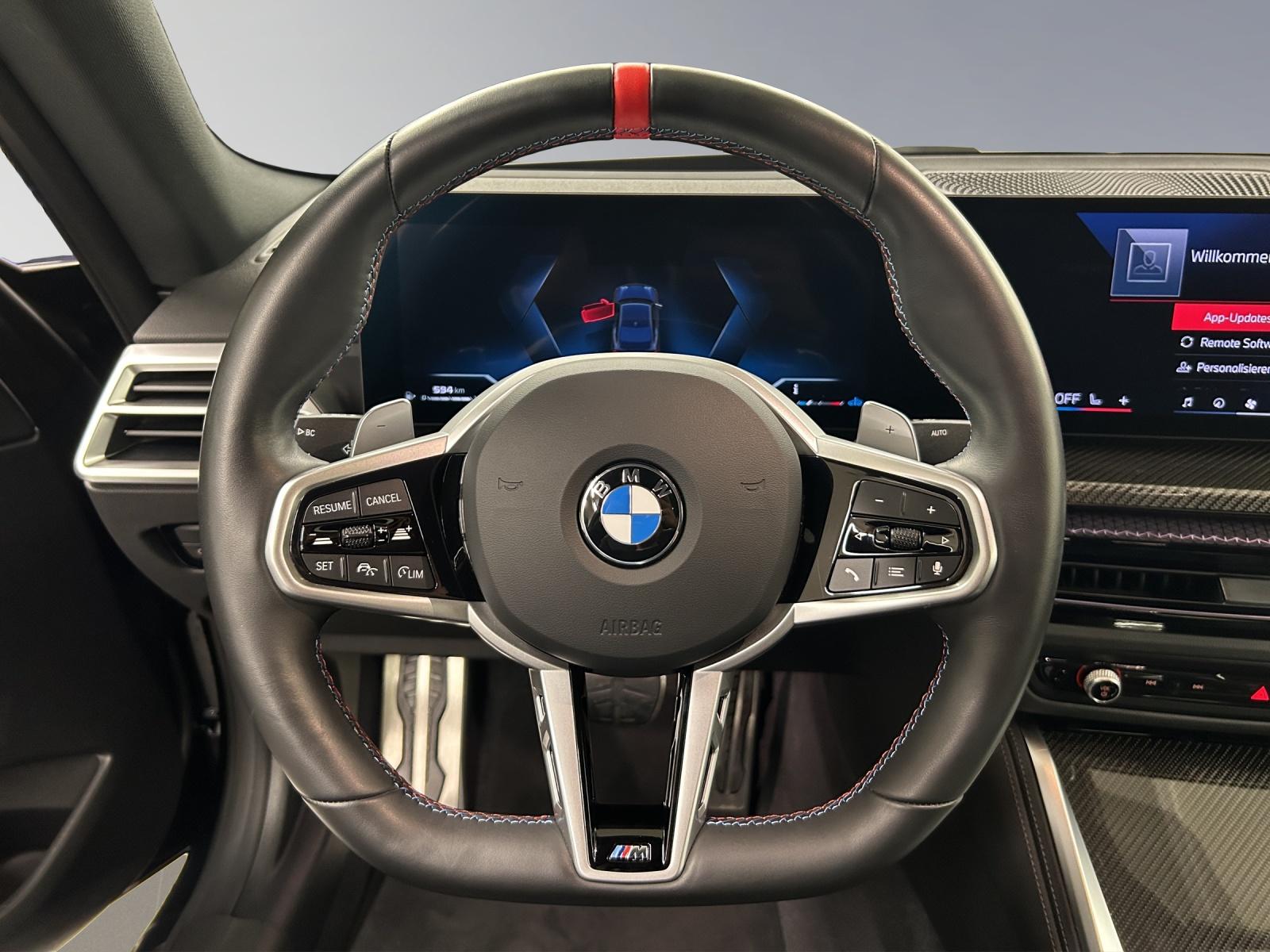 BMW M240i xDrive Coupé-image-15