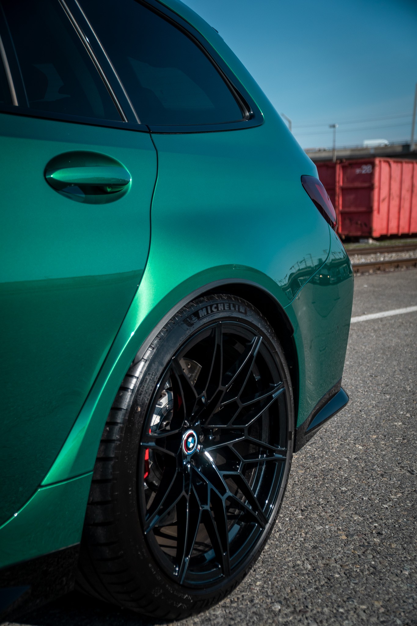 BMW M3 Touring xDrive Competition M-image-10