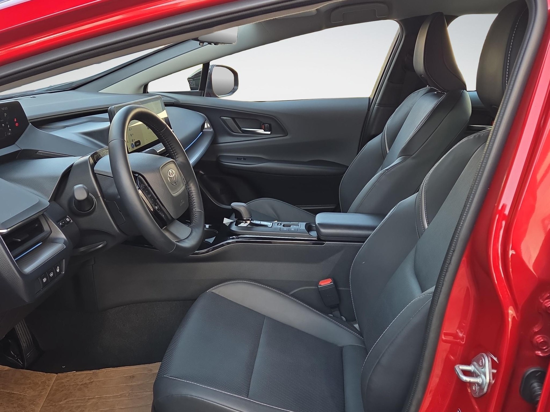 TOYOTA Prius 2.0 Plug-In-Hybrid Premium-image-8