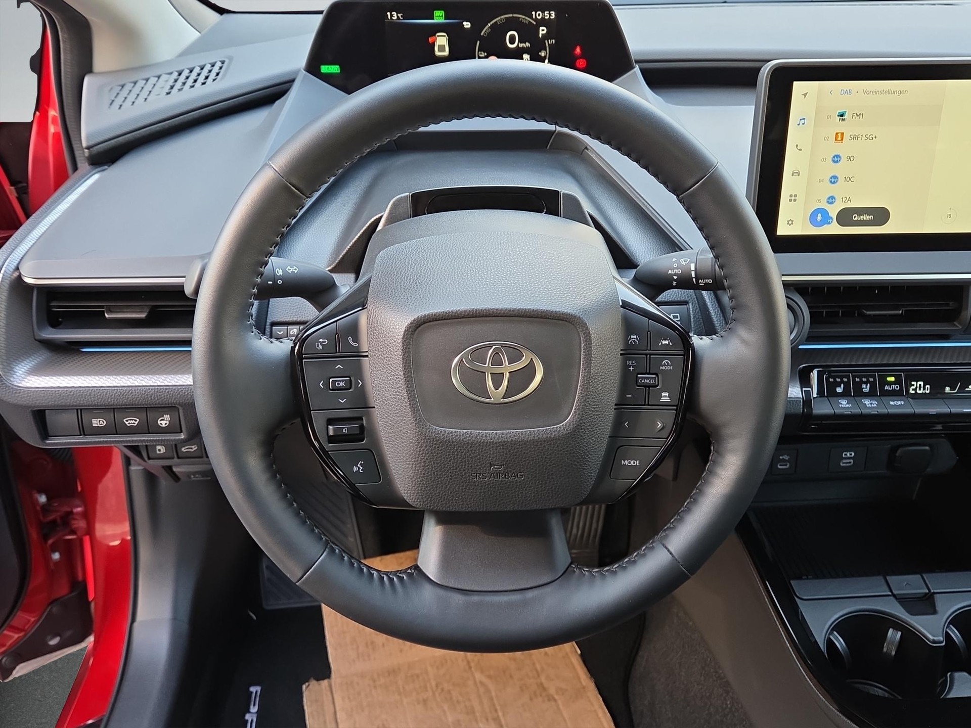 TOYOTA Prius 2.0 Plug-In-Hybrid Premium-image-9