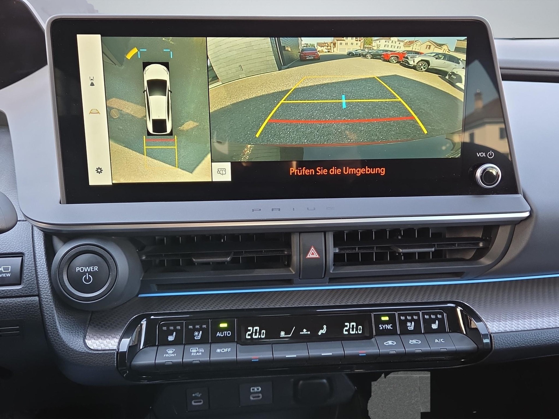 TOYOTA Prius 2.0 Plug-In-Hybrid Premium-image-13
