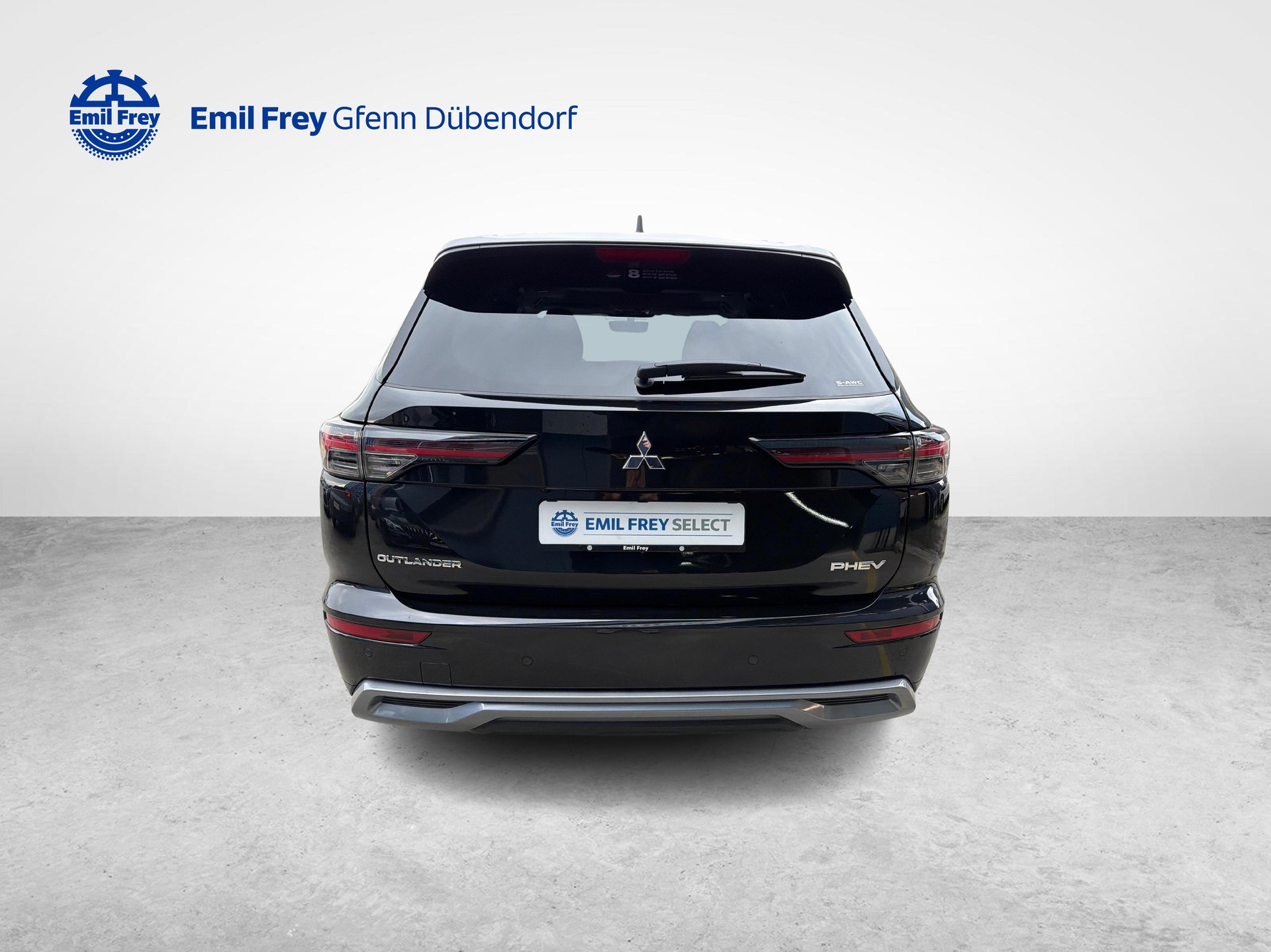 MITSUBISHI Outlander 2.4 PHEV Instyle 4x4-image-3