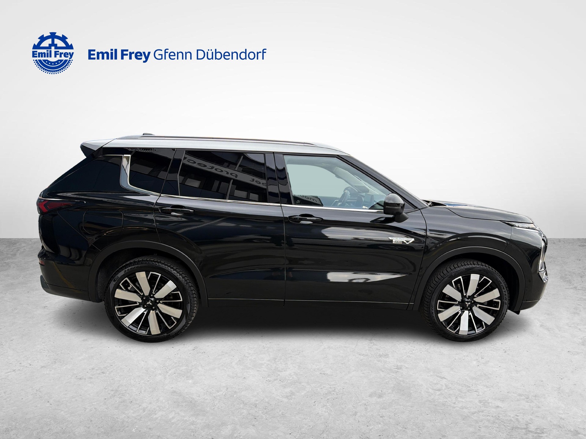 MITSUBISHI Outlander 2.4 PHEV Instyle 4x4-image-5