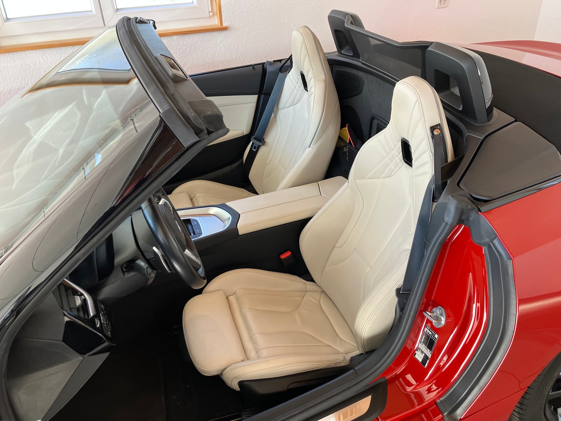 BMW Z4 sDrive 20i M Sport Steptronic-image-6