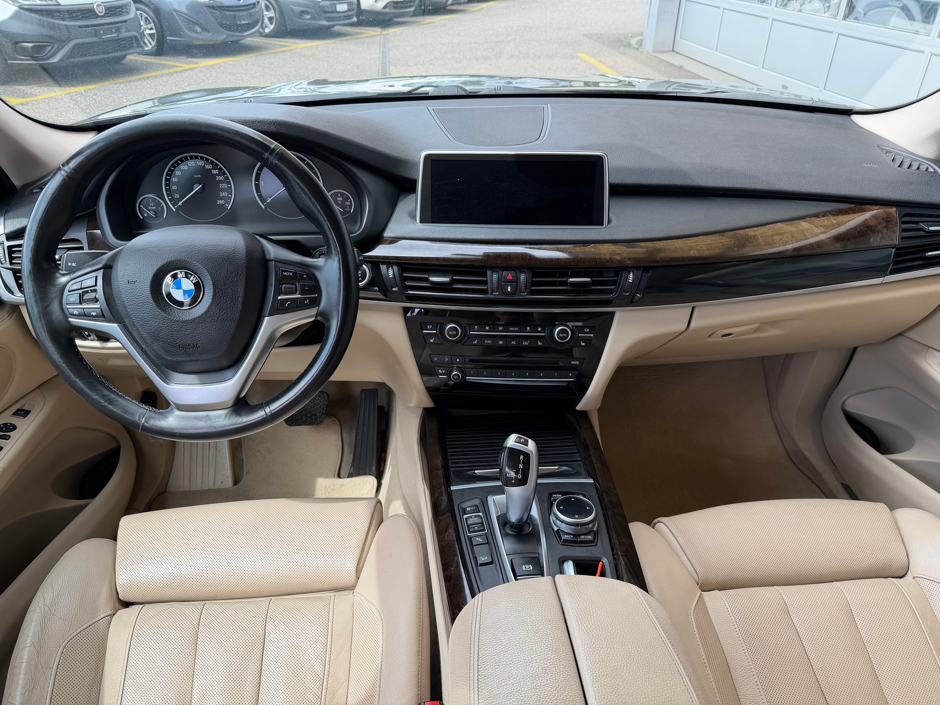 BMW X5 xDrive 25d Steptronic-image-8