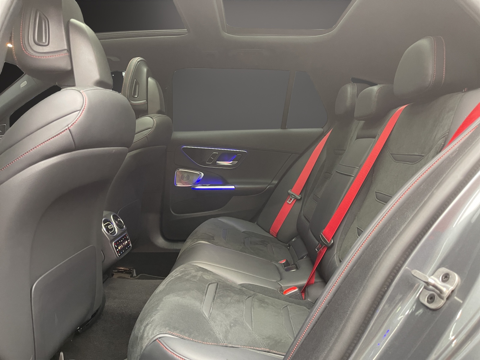 MERCEDES-BENZ C AMG 43 T 4Matic-image-10