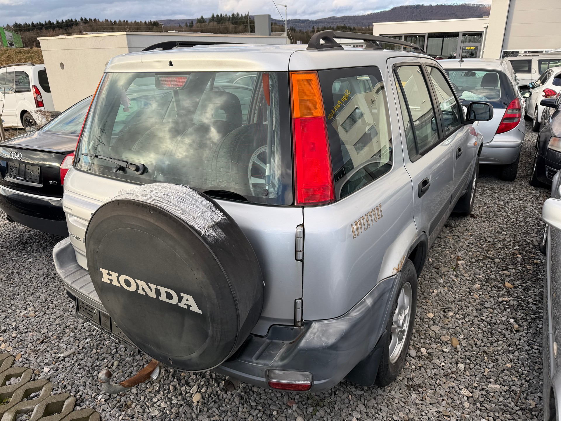 HONDA CR-V 2.0i 4WD Adventure-image-3