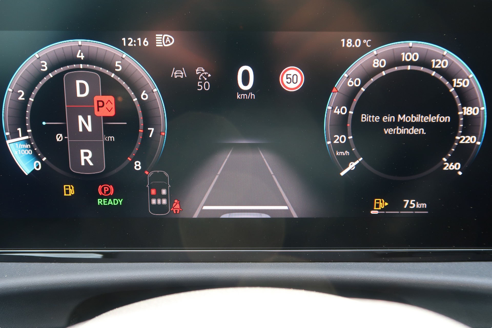 VW T-Roc 1.5 eTSI mHEV Life DSG-image-16