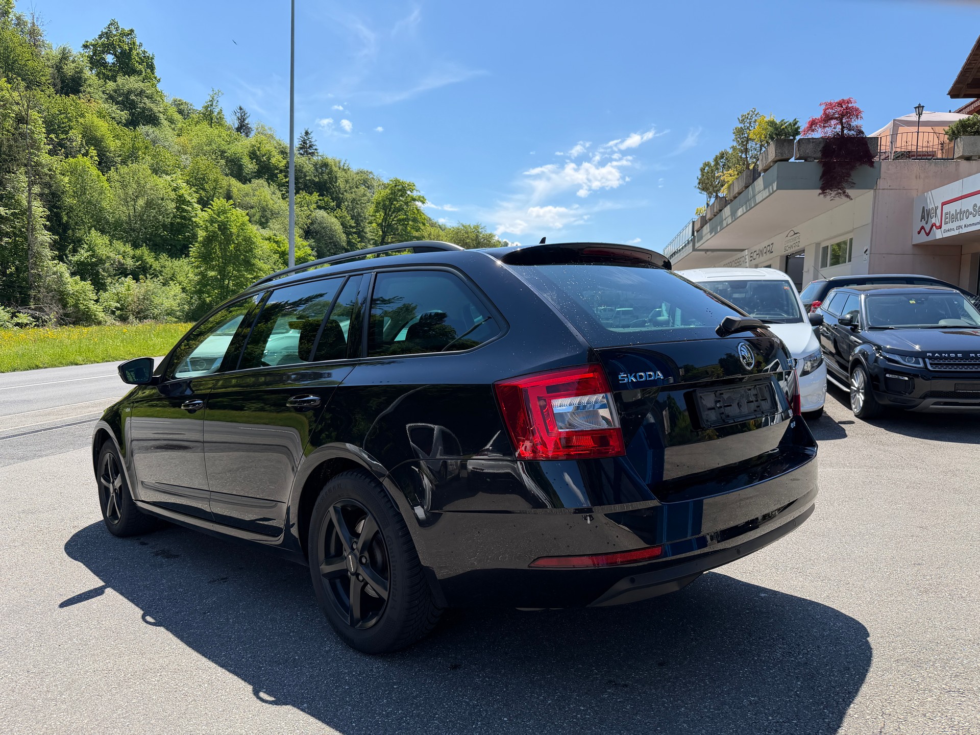SKODA Octavia Combi 2.0 TSI Soleil 4x4 DSG-image-4
