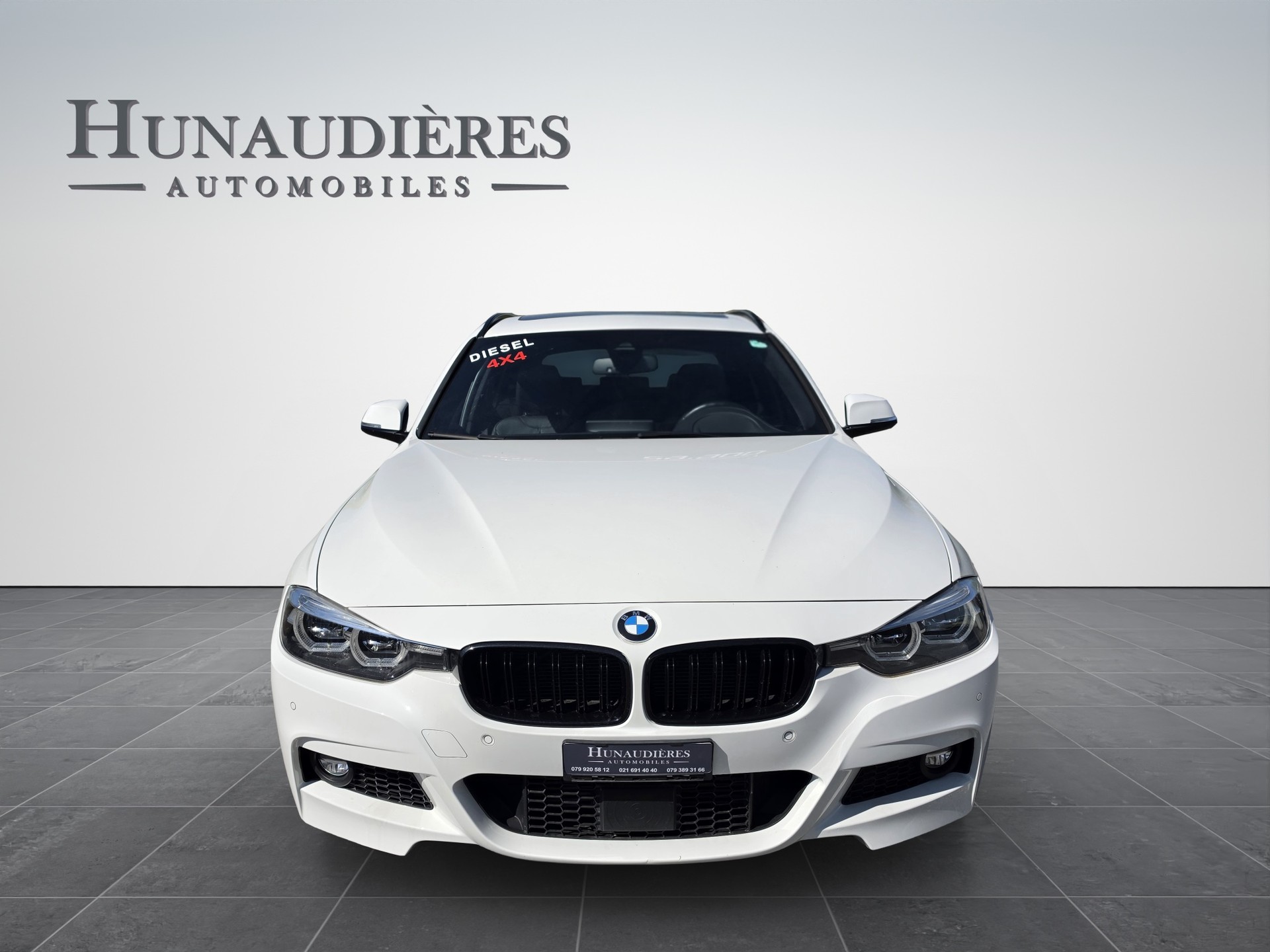 BMW 335d xDrive Touring Edition M Sport Steptronic-image-14