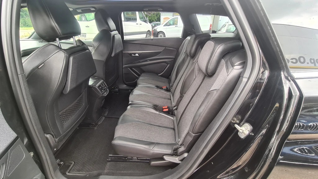 PEUGEOT 5008 1.5 BlueHDi GT Line EAT ** 7-Plätzer ** RF-Kamera 360° ** Ab MFK ** Frisch ab grosse Service Inkl. Z.Riemen & W.Pumpe **-image-13
