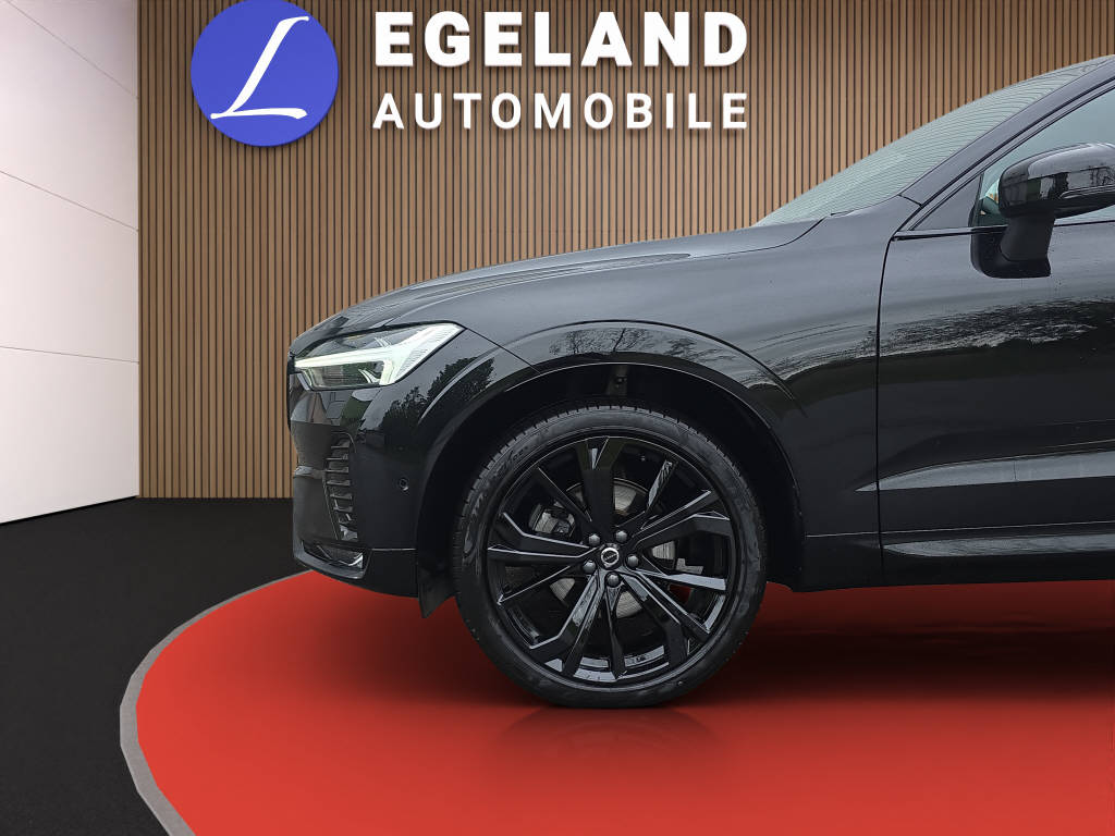 VOLVO XC60 2.0 B5 MH Plus Black Edition AWD-image-9