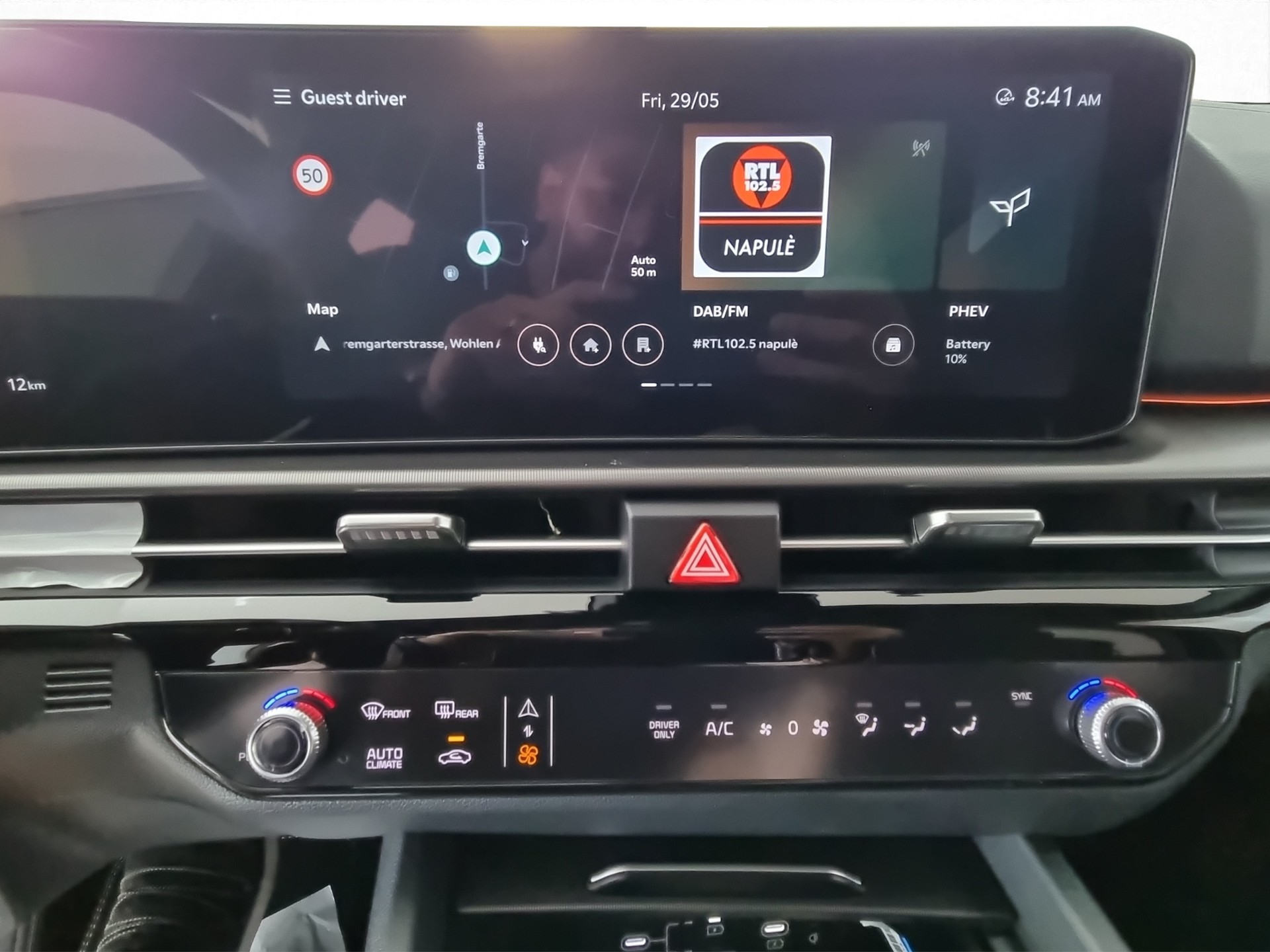 KIA Sportage 1.6 T-GDi PHEV AWD GT-Line-image-12